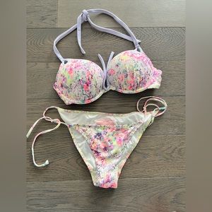 Victoria’s Secret push up bra bikini size small and 34c multi coloured